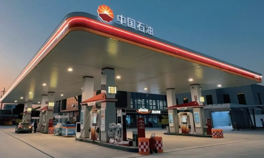 புதிய ஒருங்கிணைந்த ஆற்றல் போர்க்களத்தில் போட்டியிடுவதற்கு எரிவாயு நிலையங்களுக்கு ஸ்மார்ட் உபகரணங்கள் மேம்படுத்தப்பட்டால் போதுமானதா?